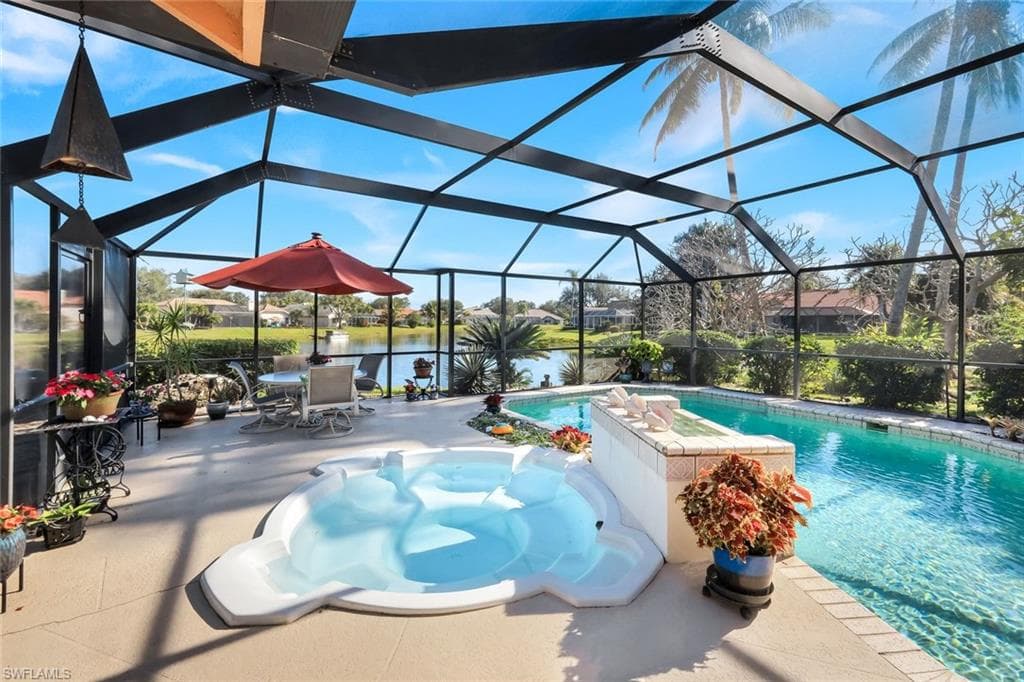 11510 Tanager CT, NAPLES FL 34119-15