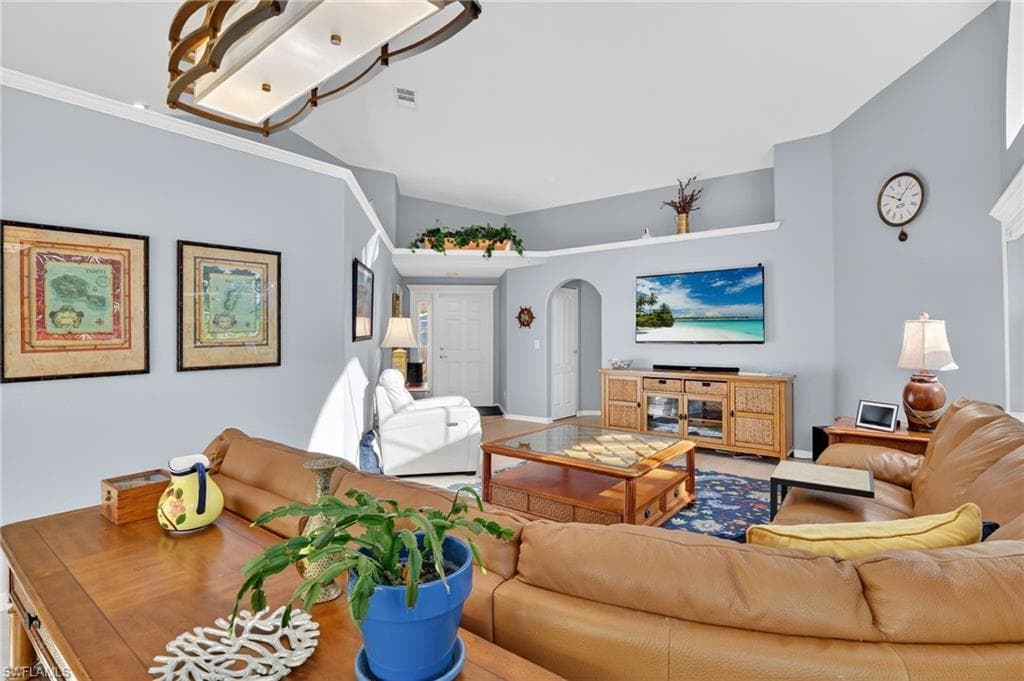 1331 Old Oak LN, NAPLES FL 34110-22