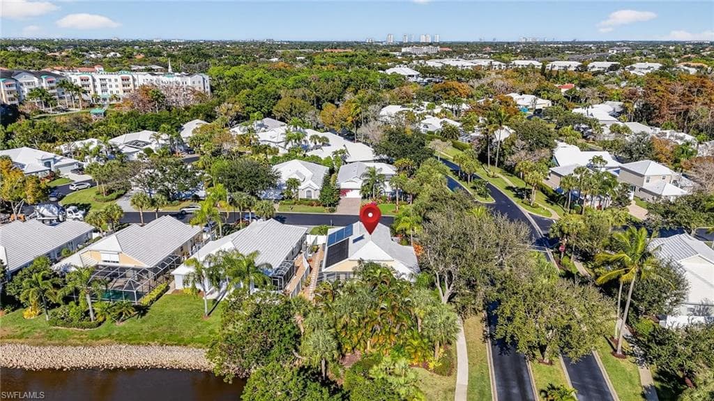 1331 Old Oak LN, NAPLES FL 34110-4