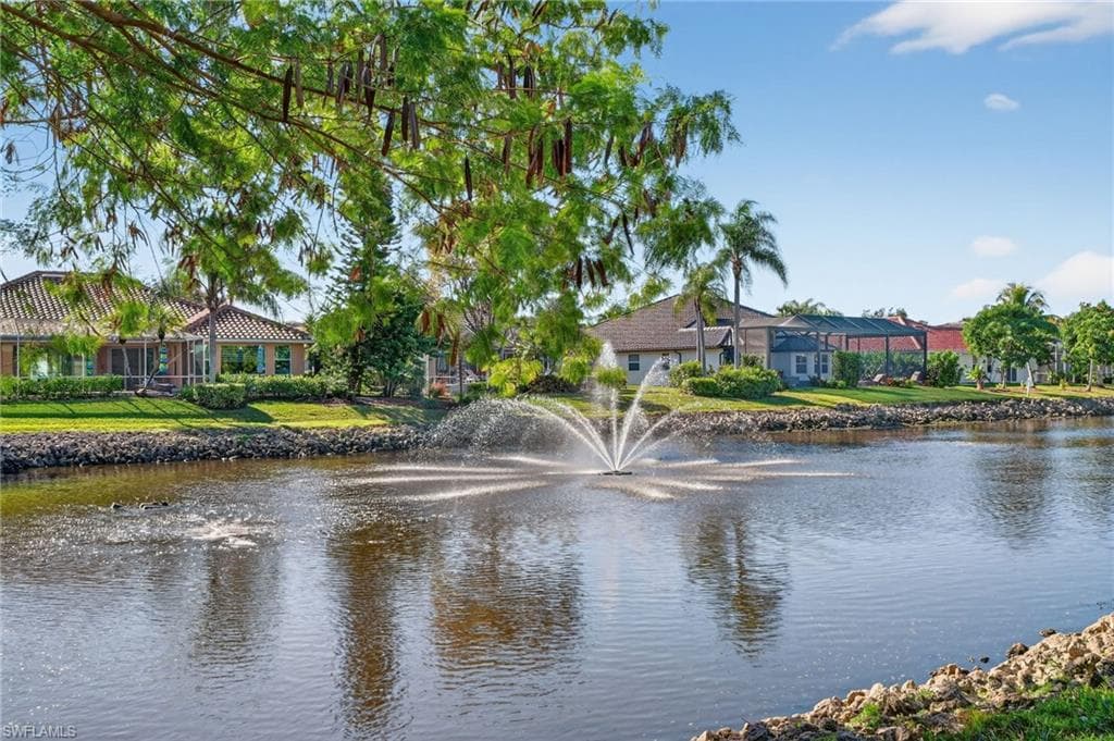 1331 Old Oak LN, NAPLES FL 34110-44