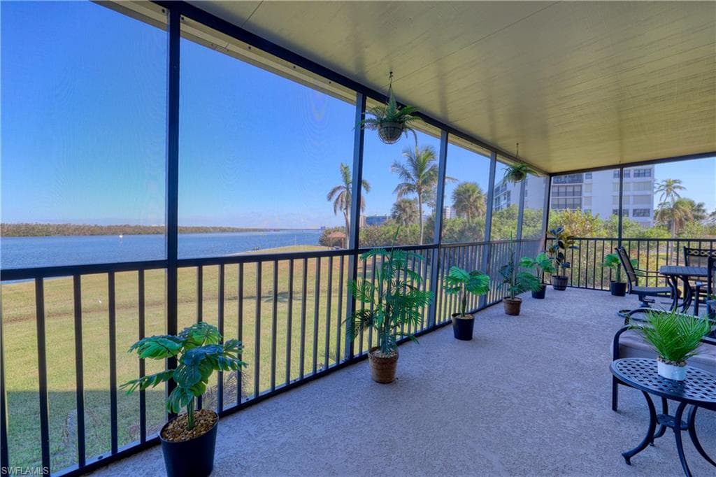 4253 Bay Beach LN # G1, FORT MYERS BEACH FL 33931-1