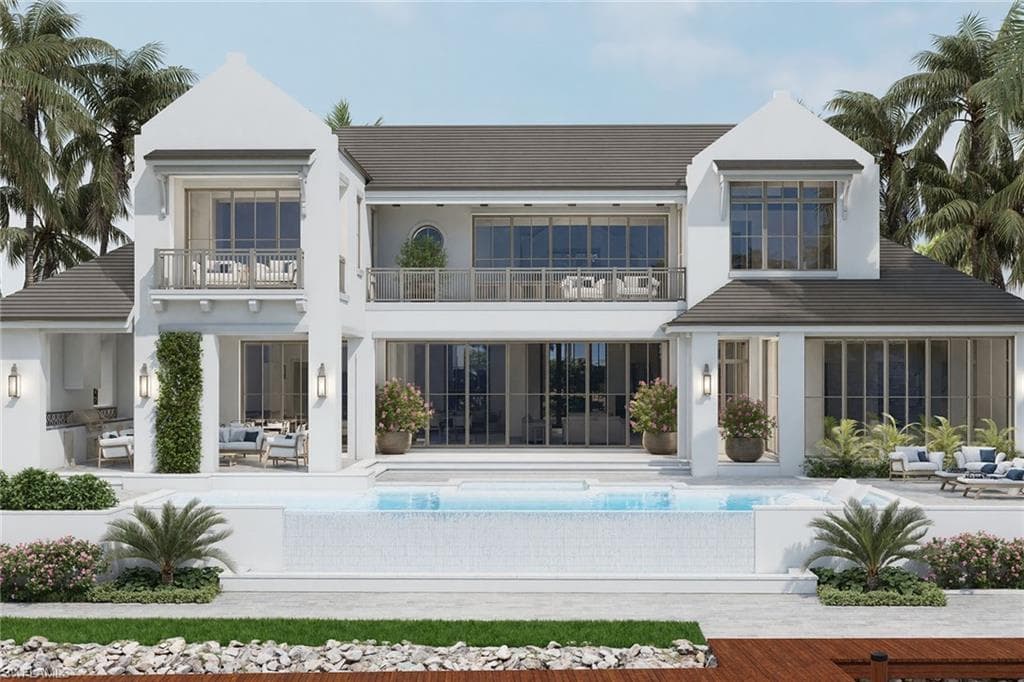 989 Admiralty Parade E, NAPLES FL 34102-1
