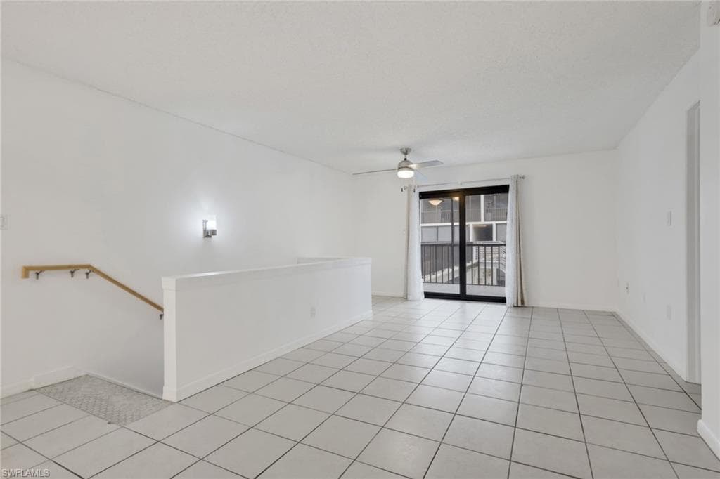 9395 Pennsylvania AVE # 25, BONITA SPRINGS FL 34135-11