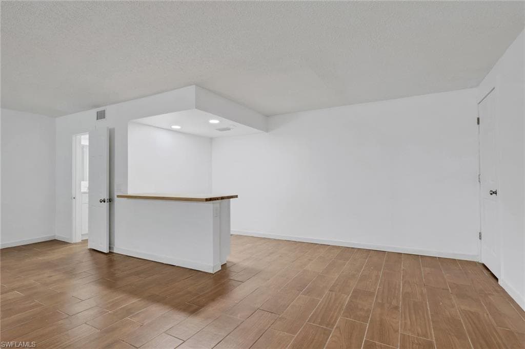 9395 Pennsylvania AVE # 25, BONITA SPRINGS FL 34135-25