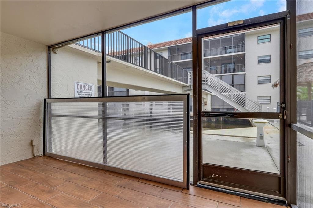 9395 Pennsylvania AVE # 25, BONITA SPRINGS FL 34135-29