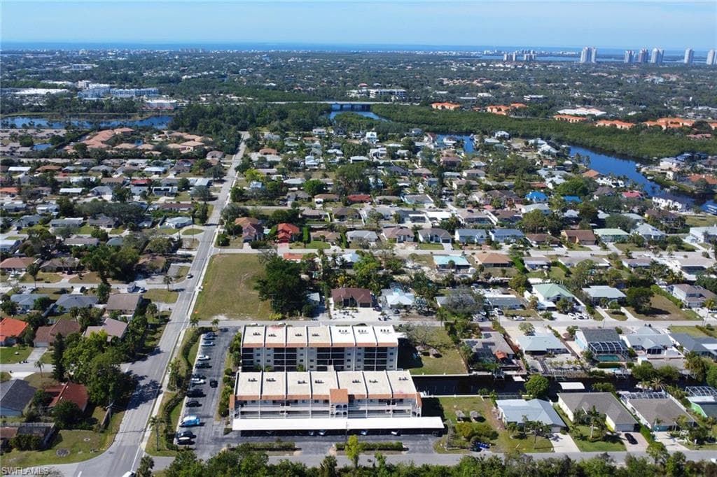 9395 Pennsylvania AVE # 25, BONITA SPRINGS FL 34135-39