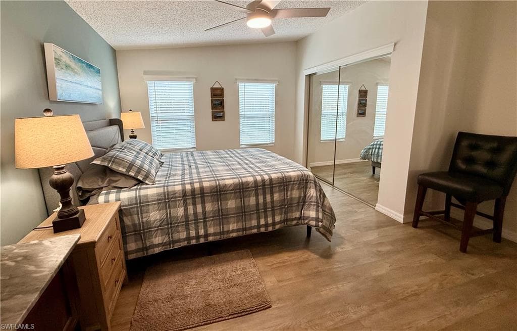 158 Seven Seas WAY # 158, NAPLES FL 34104-11