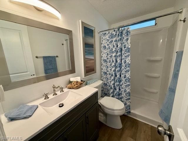 158 Seven Seas WAY # 158, NAPLES FL 34104-17