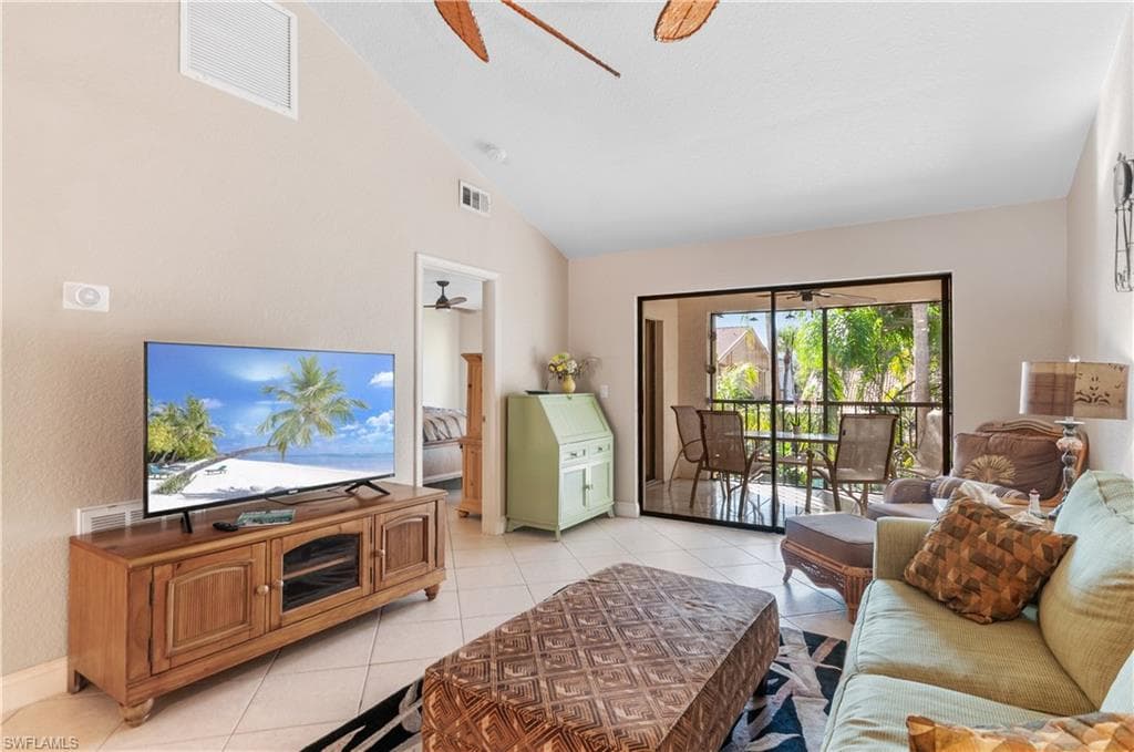 9845 Citadel LN # 207, BONITA SPRINGS FL 34135-8