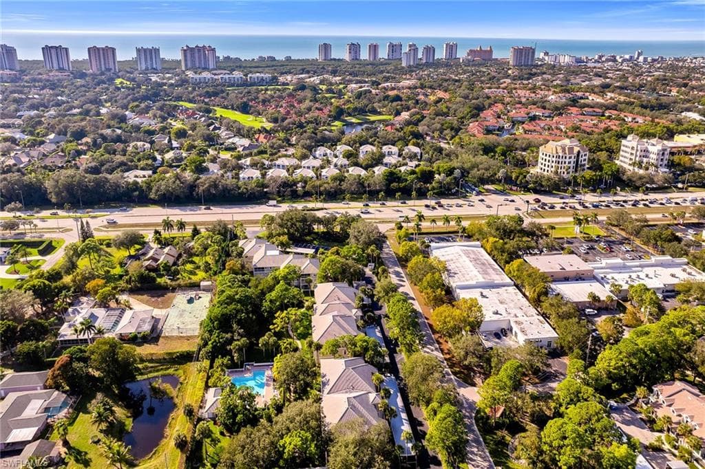 322 Sugar Pine LN # 322, NAPLES FL 34108-45