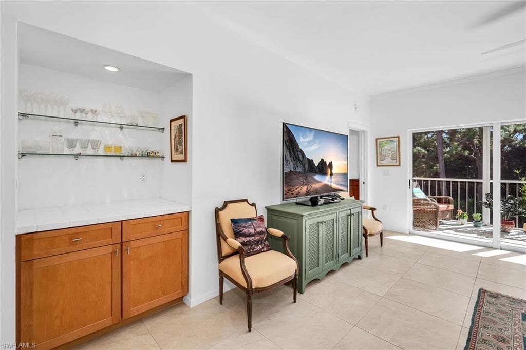 322 Sugar Pine LN # 322, NAPLES FL 34108-18