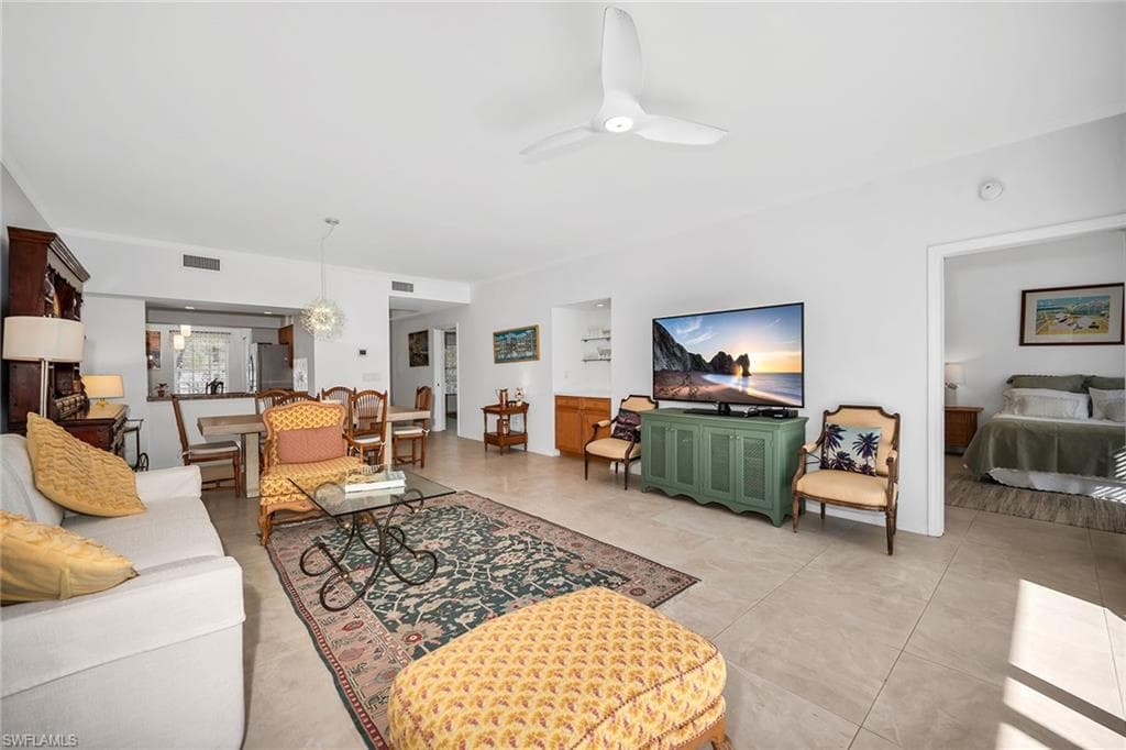 322 Sugar Pine LN # 322, NAPLES FL 34108-7