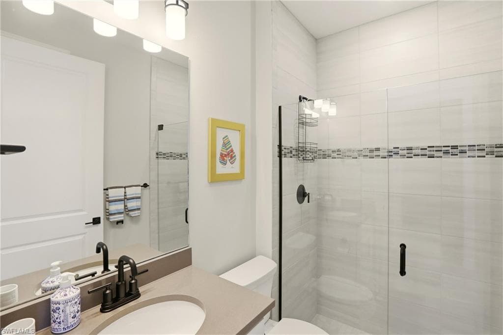 19648 Aqua View LN, FORT MYERS FL 33913-19