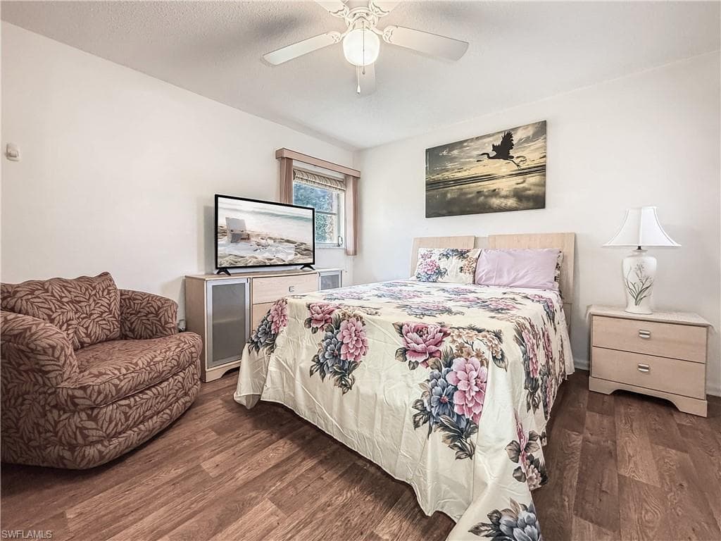 218 Fireside CT, LEHIGH ACRES FL 33936-10