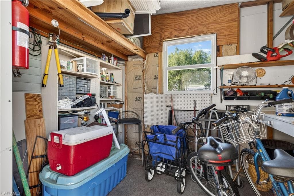 212 Oceans BLVD # 212, NAPLES FL 34104-21