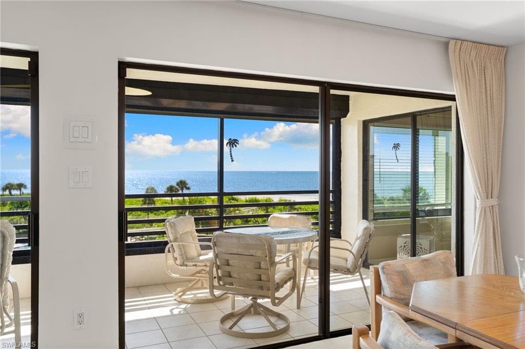 1605 Middle Gulf DR # 310, SANIBEL FL 33957-16