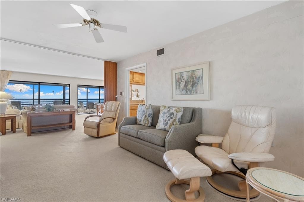 1605 Middle Gulf DR # 310, SANIBEL FL 33957-14