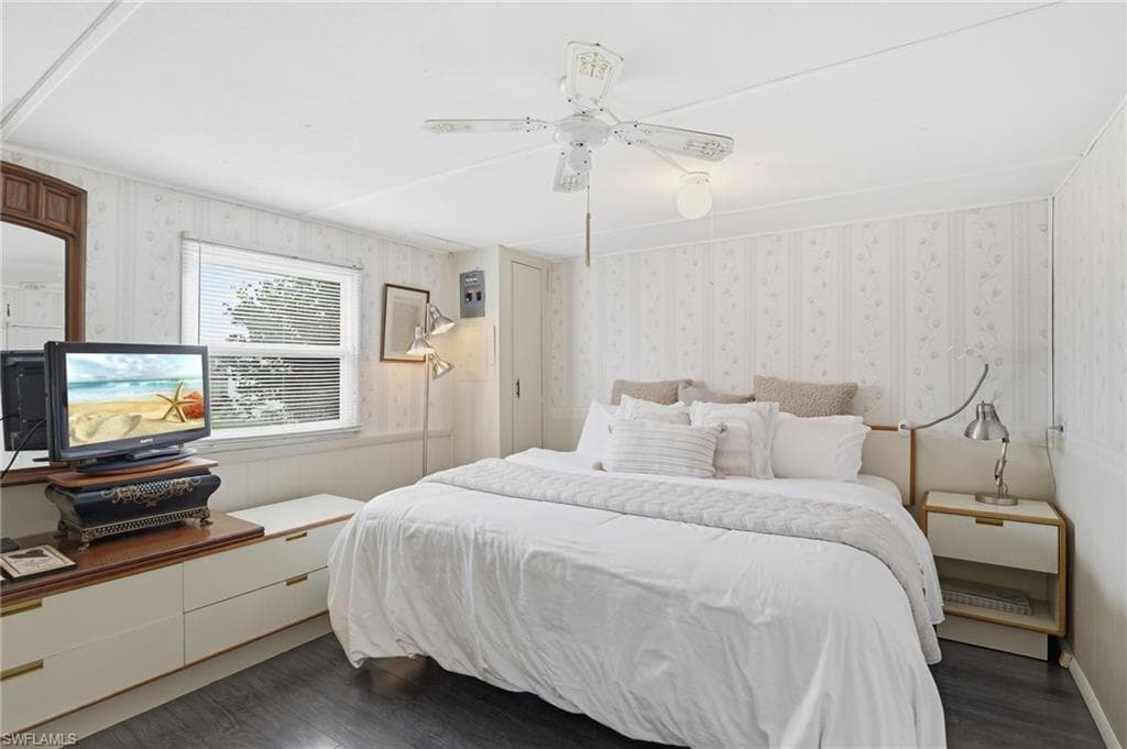 24 Cheyenne TRL # 167, NAPLES FL 34113-16