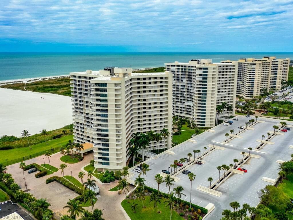 260 Seaview CT # 803, MARCO ISLAND FL 34145-32
