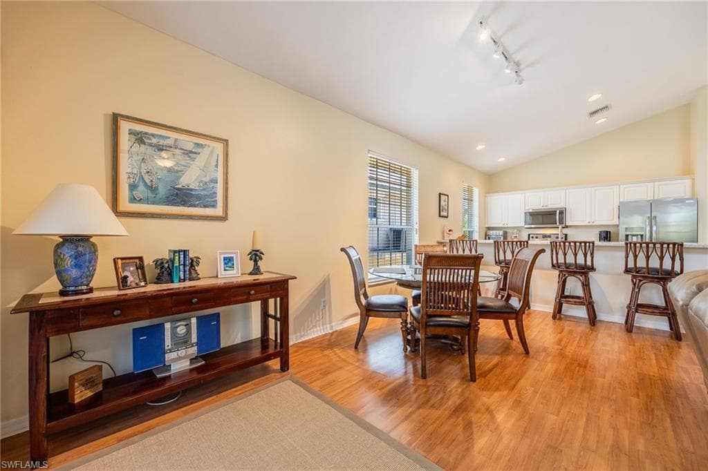 12206 Siesta DR, FORT MYERS BEACH FL 33931-13