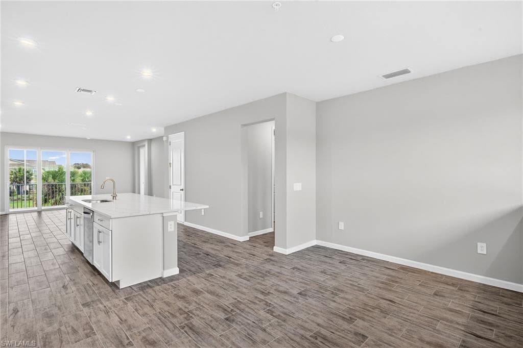 4563 Arboretum CIR 202-1