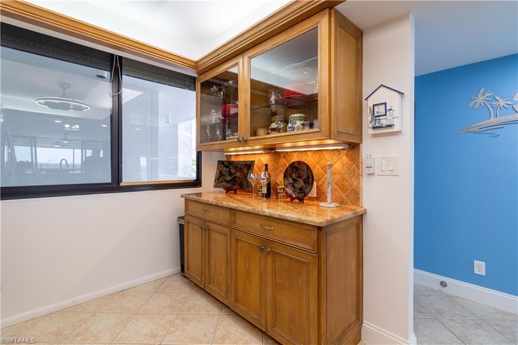 4253 Bay Beach LN # G2, FORT MYERS BEACH FL 33931-5