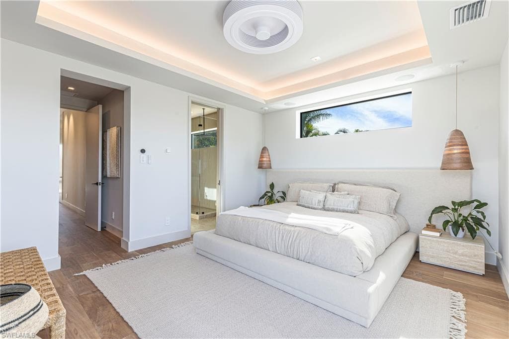 1100 Sandpiper ST, NAPLES FL 34102-31