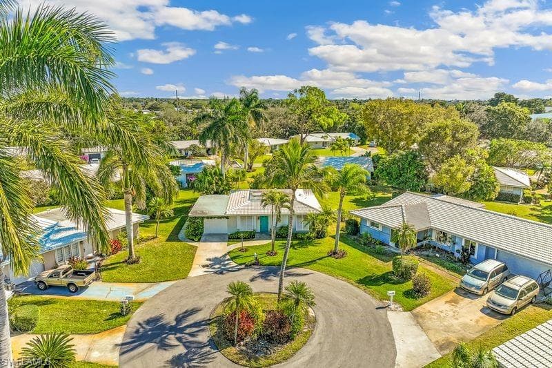 51 Hilo CT # 51, NAPLES FL 34112-15