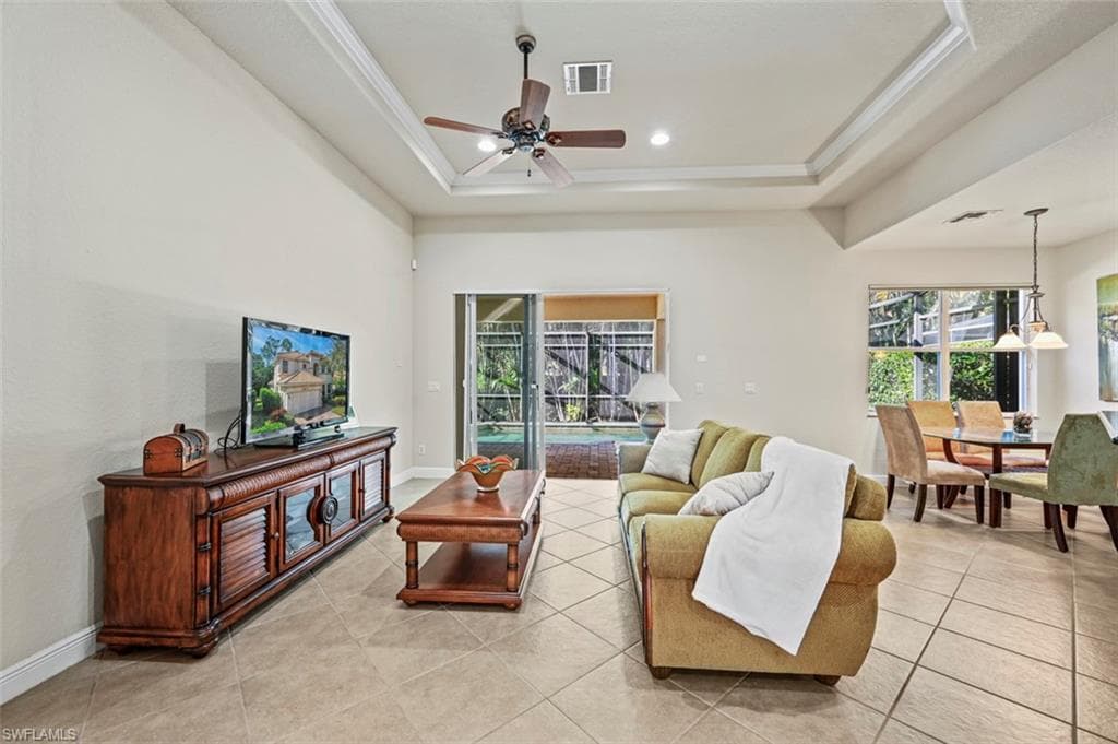 12723 Aviano DR, NAPLES FL 34105-2