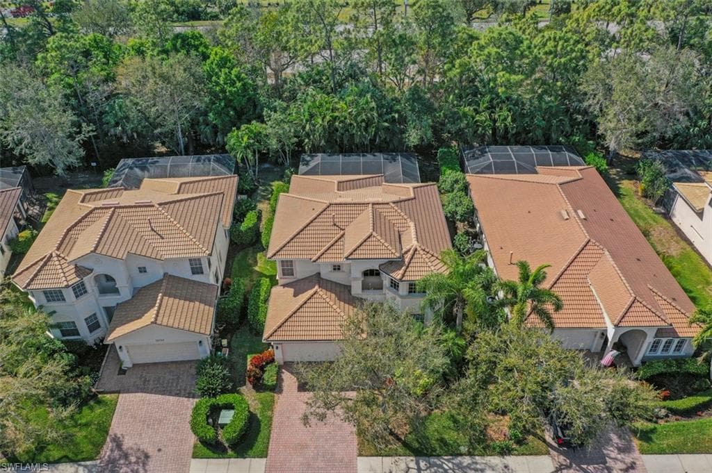 12723 Aviano DR, NAPLES FL 34105-23