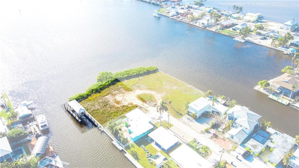 2639 Second ST, MATLACHA FL 33993-8