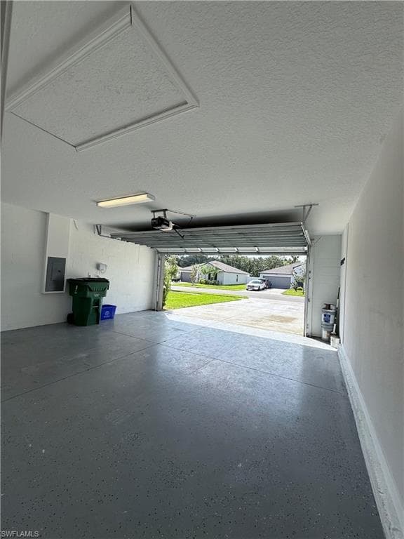 39869 Harmon Grove Ct, ZEPHYRHILLS FL 33540-31