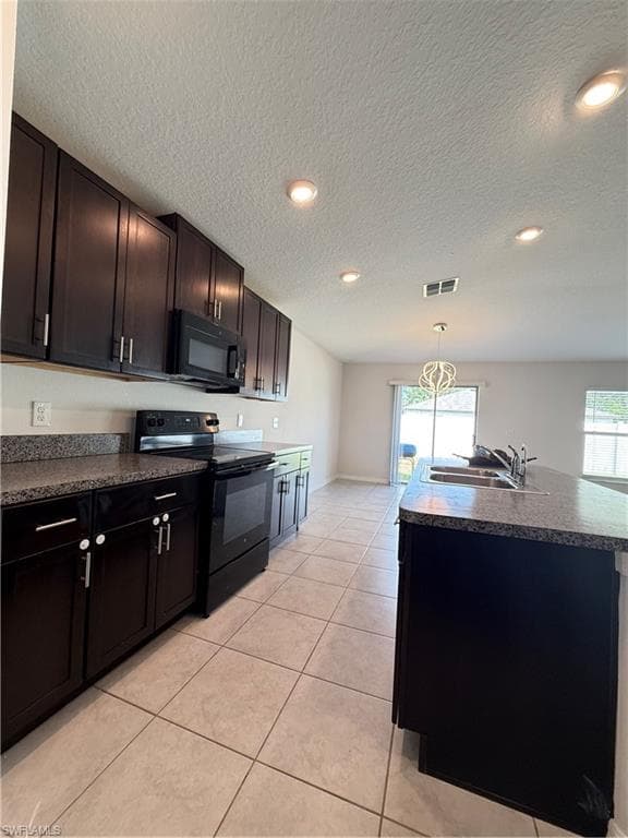 39869 Harmon Grove Ct, ZEPHYRHILLS FL 33540-7