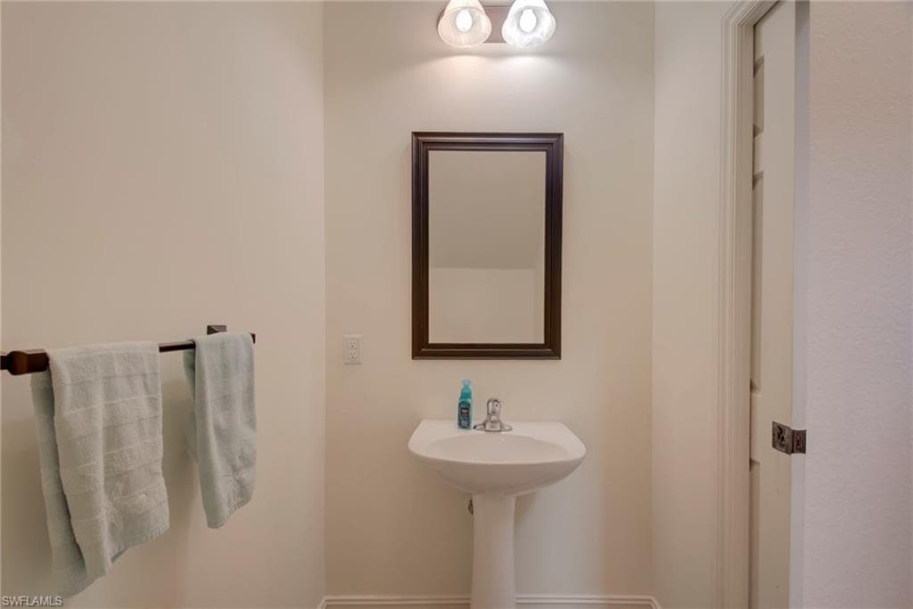 11980 Tulio WAY # 2403, FORT MYERS FL 33912-16