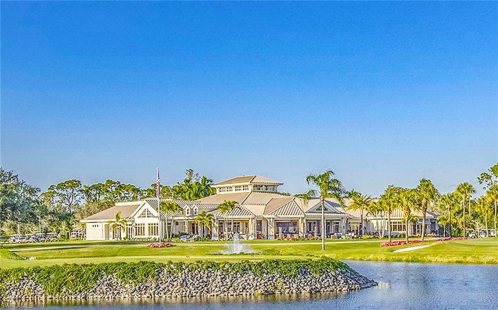 1671 Vinland WAY, NAPLES FL 34105-33