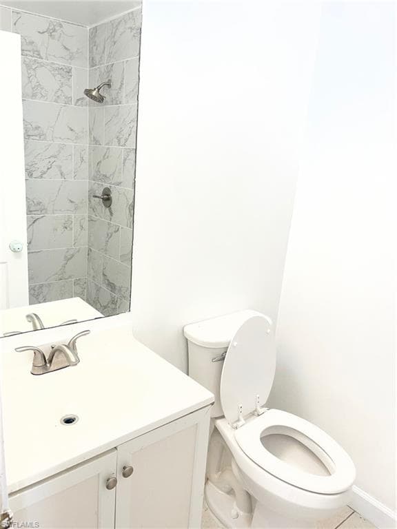 318 Leawood CIR, NAPLES FL 34104-7
