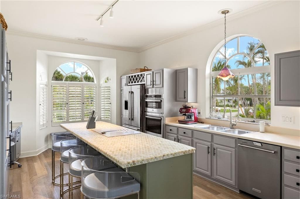 1550 Wilton LN, SANIBEL FL 33957-4