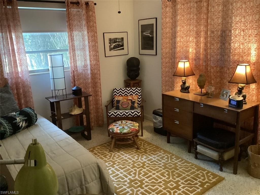 4360 Deleon ST, FORT MYERS FL 33901-12