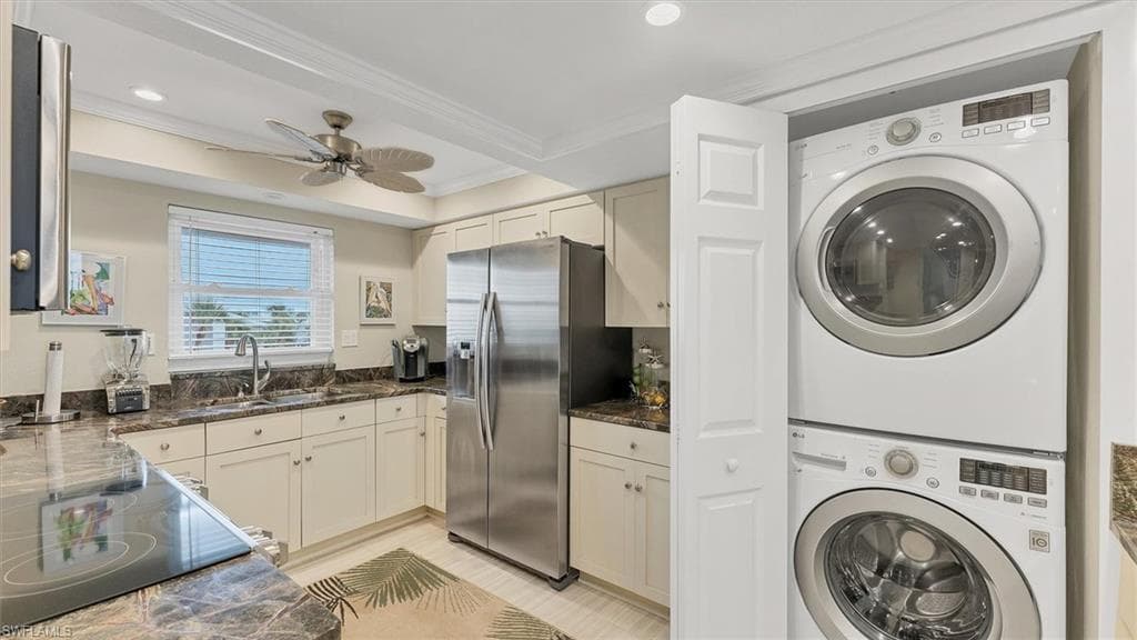 2700 N Beach RD # B205, ENGLEWOOD FL 34223-17