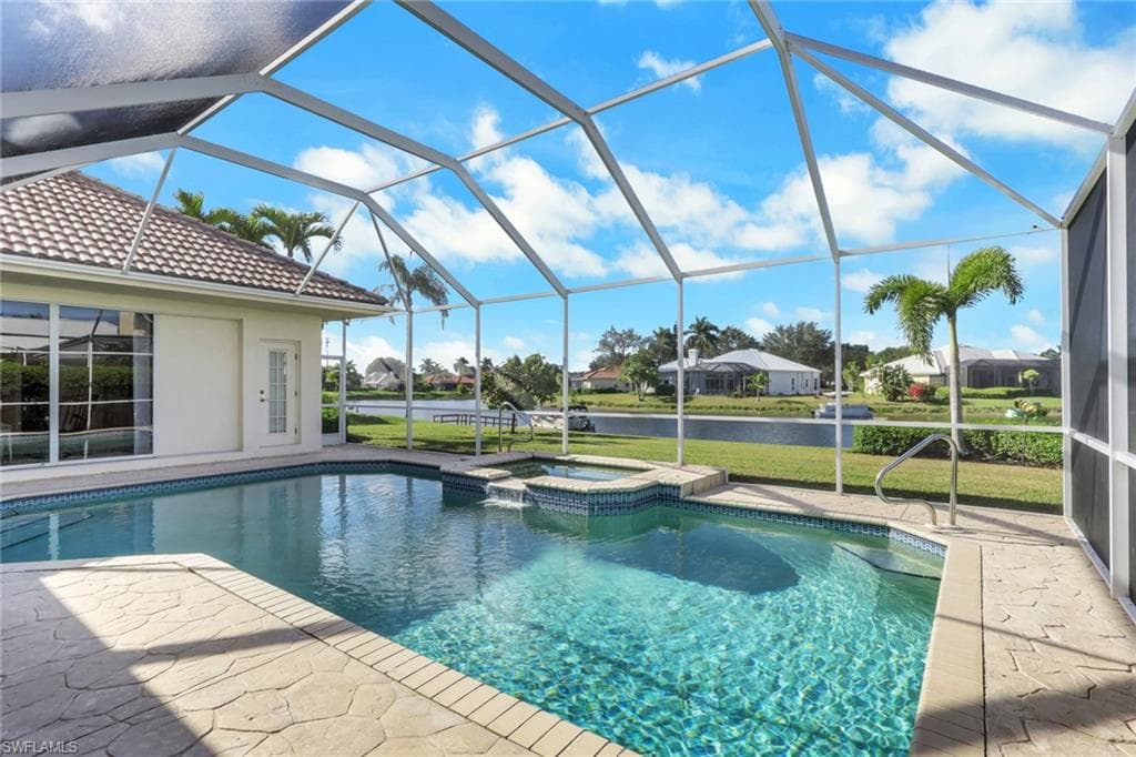 11079 Phoenix WAY, NAPLES FL 34119-12