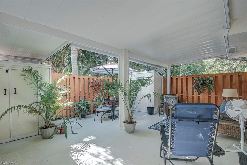1438 Park Shore CIR # 3, FORT MYERS FL 33901-18
