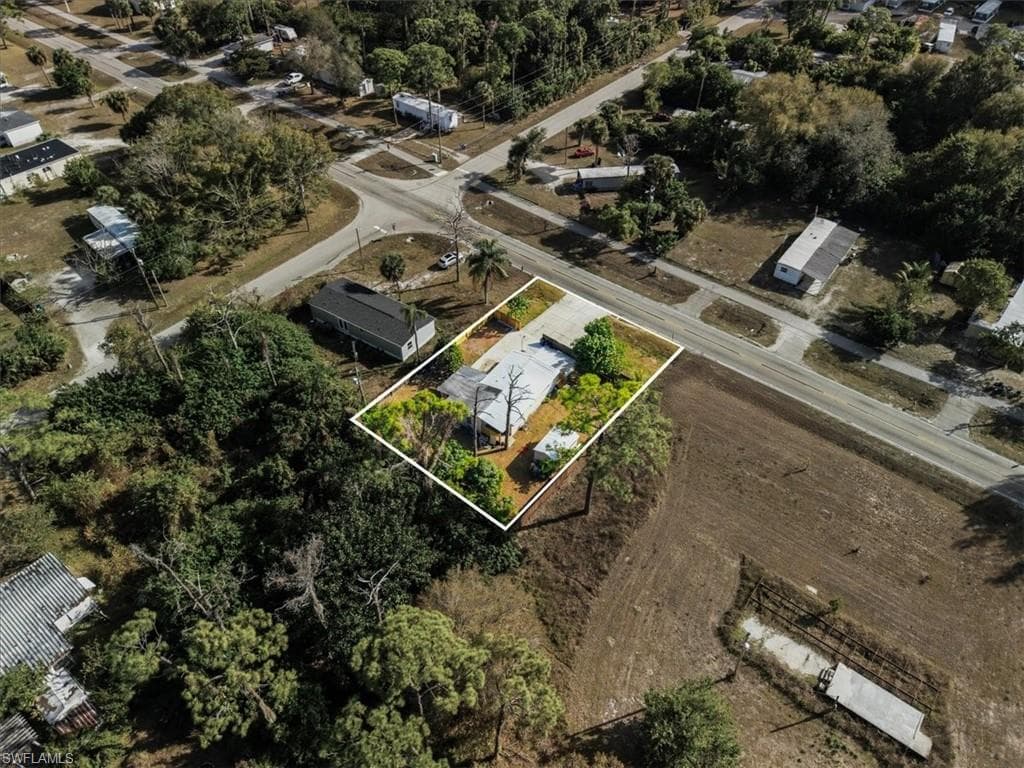 1978 Laurel LN, NORTH FORT MYERS FL 33917-37