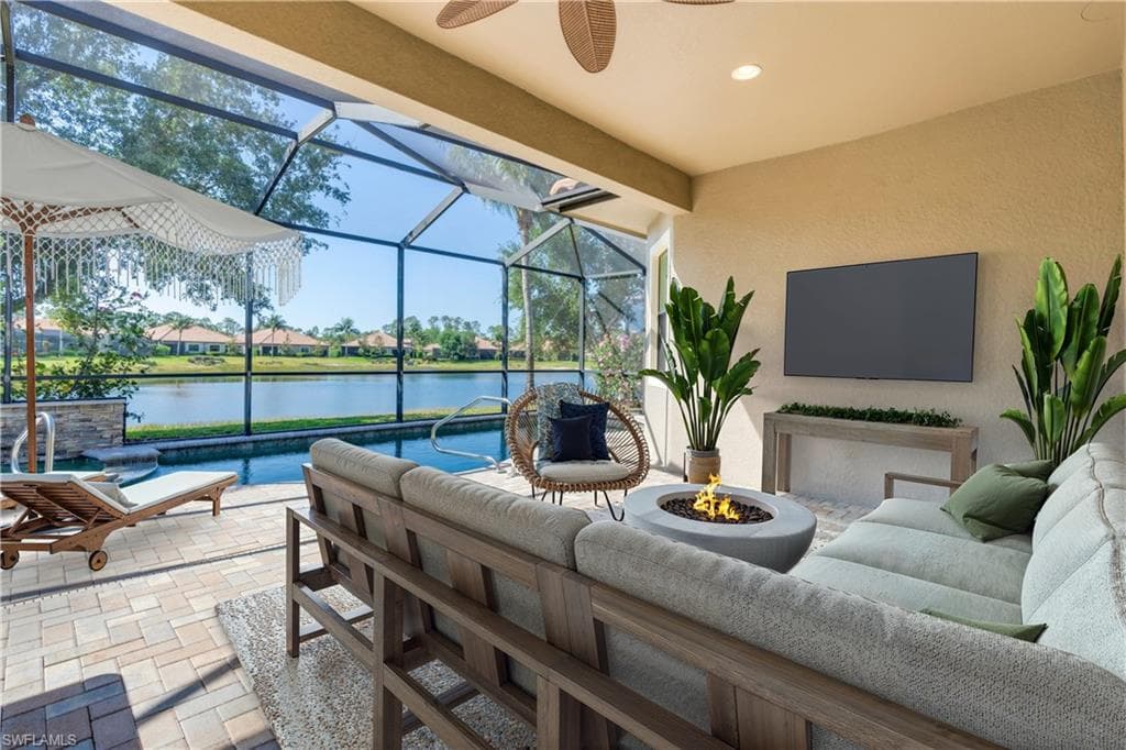 9276 Isla Bella CIR, BONITA SPRINGS FL 34135-1