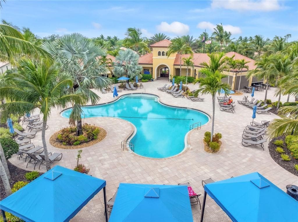 9276 Isla Bella CIR, BONITA SPRINGS FL 34135-42