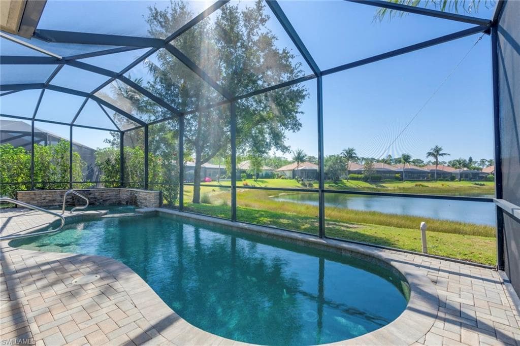 9276 Isla Bella CIR, BONITA SPRINGS FL 34135-35