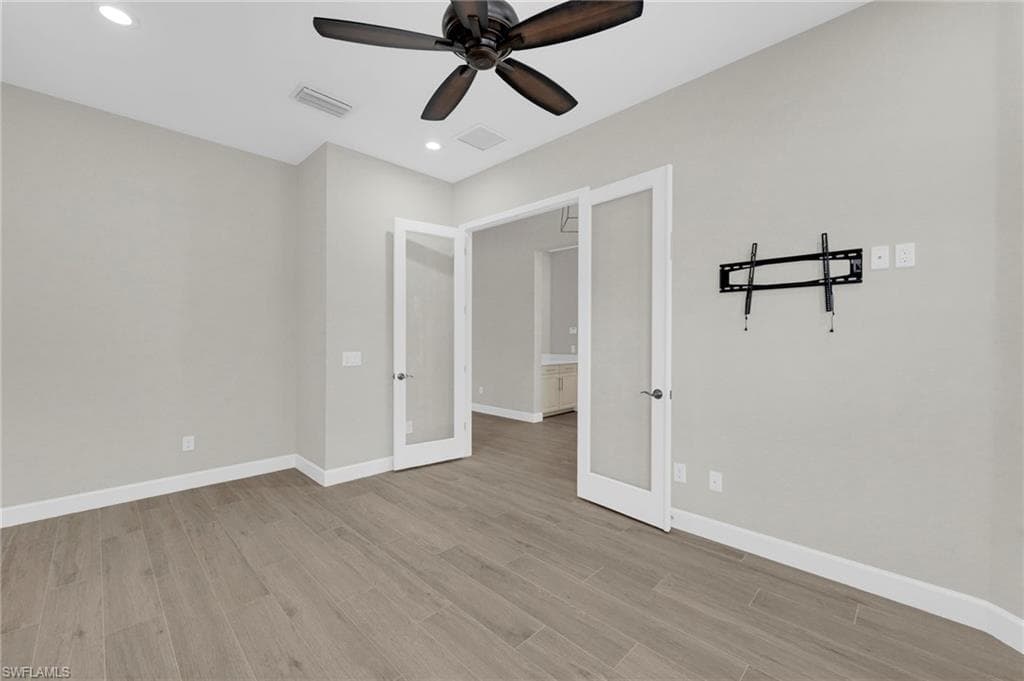 9276 Isla Bella CIR, BONITA SPRINGS FL 34135-13