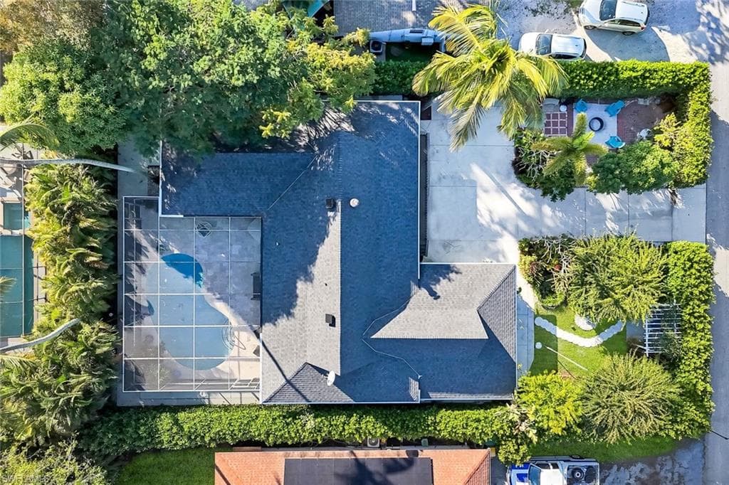 4352 Parrot AVE, NAPLES FL 34104-24