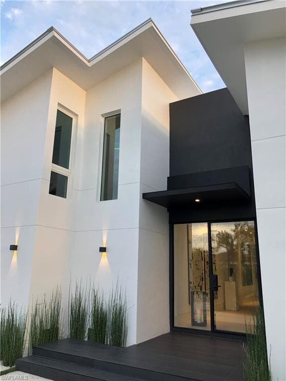 1218 14th AVE N, NAPLES FL 34102-1