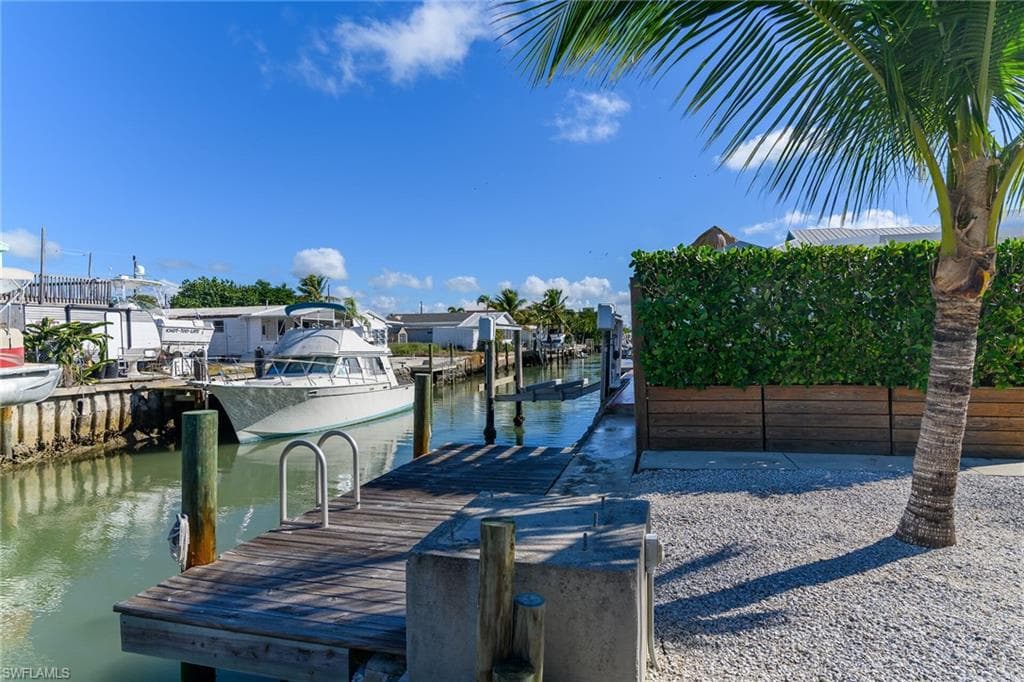 639 Palm AVE, OTHER FL 34140-22