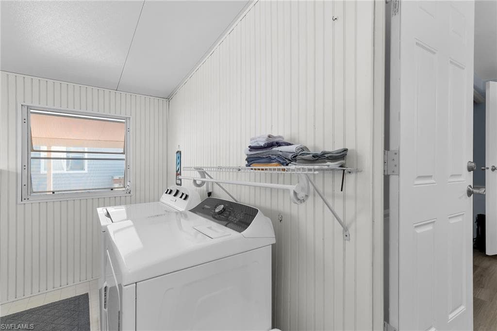 639 Palm AVE, OTHER FL 34140-30